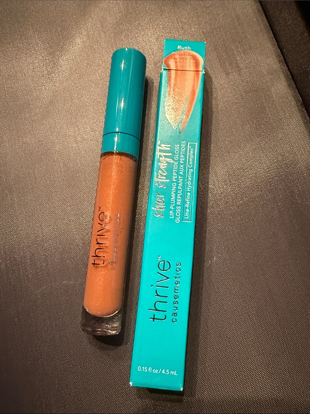 *NEW*.15oz* RUTH*Thrive Causemetics* Sheer Strength Lip-Plumping Peptide Gloss